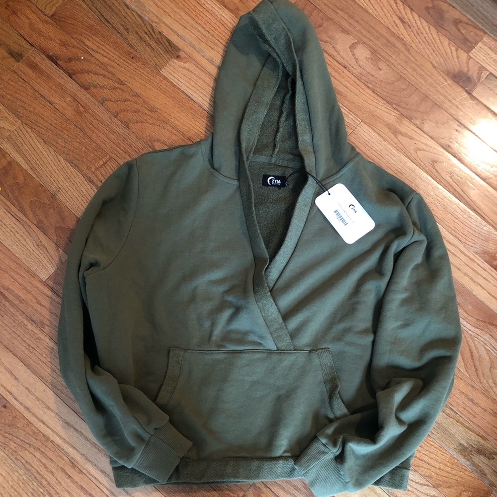 Zyia hooded sweatshirt
